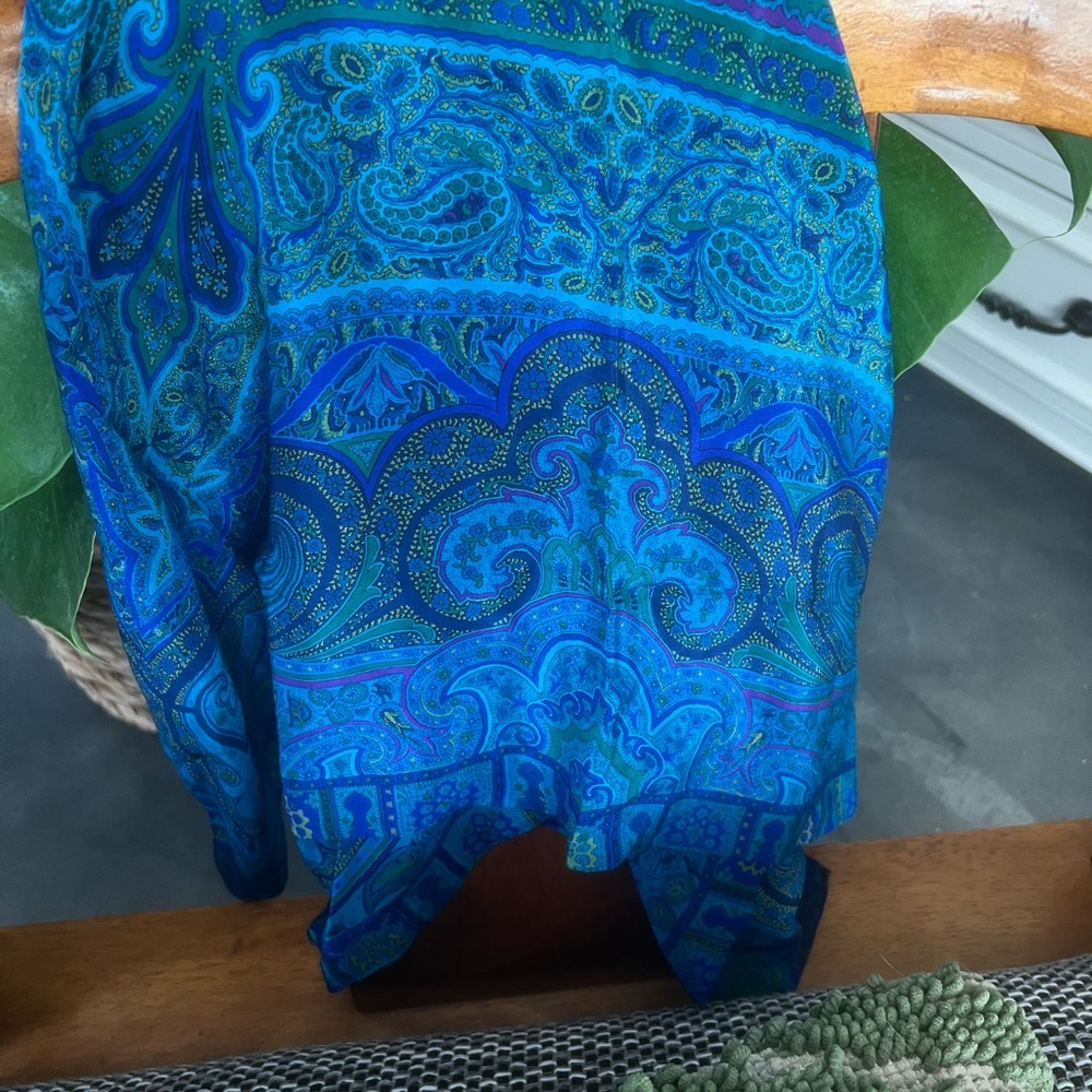 Blue scarf